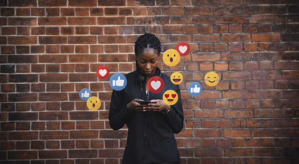 Quels canaux de communication utiliser pour toucher le public malien ?